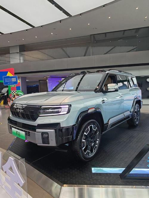 广州289比亚迪方程豹硬派越野的爆款，英菲尼迪35周年与你共成长